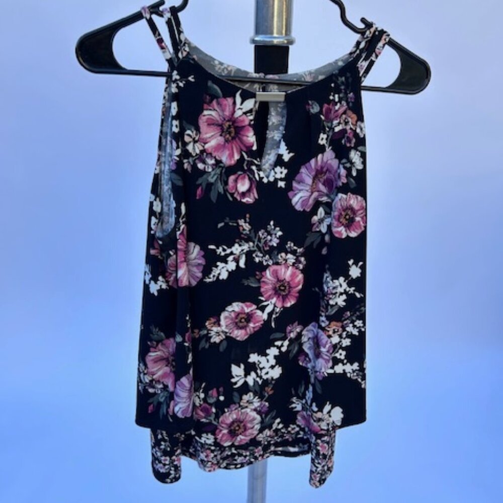 Floral Tank Top by White House Black Market Size Medium